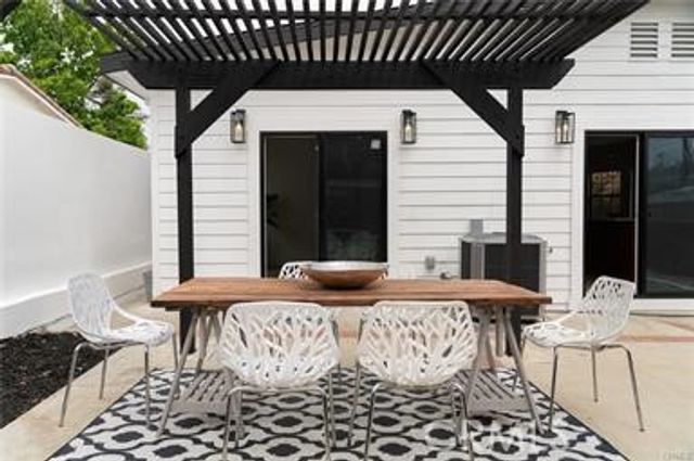 5125 Rockland, Los Angeles, CA 90041