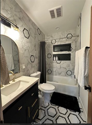 5125 Rockland, Los Angeles, CA 90041