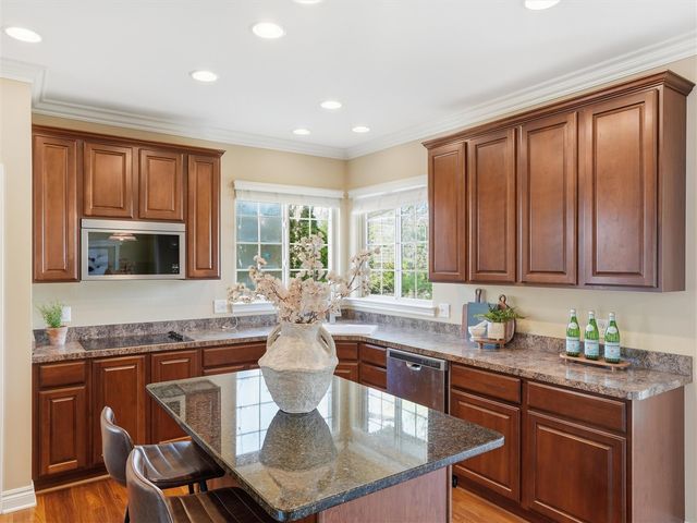 13137 Ventura Drive, Belleville, MI 48111