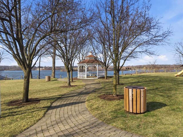 13137 Ventura Drive, Belleville, MI 48111