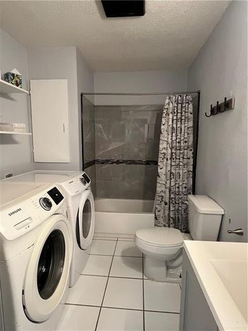 712 Toronto Avenue 6, Mcallen, TX 78501