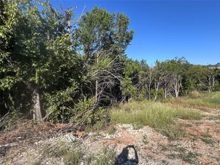 2523 Lakeridge Drive, Granbury, TX 76048