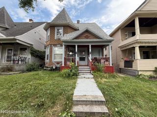 1588 Avenue A, Schenectady, NY 12308