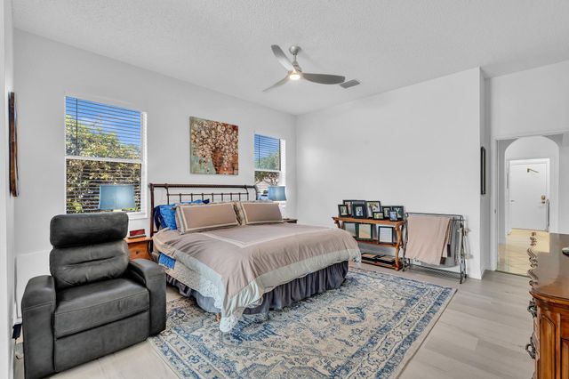 8914 Brittany Lakes Drive, Boynton Beach, FL 33472