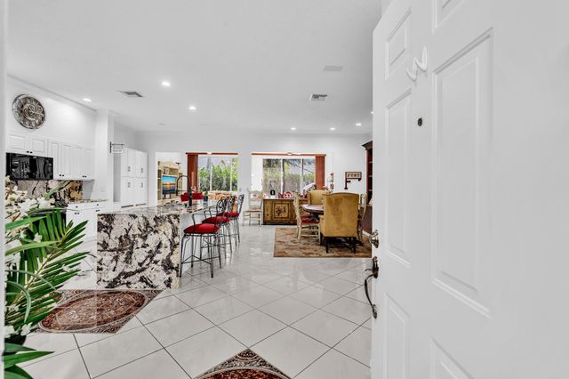 8914 Brittany Lakes Drive, Boynton Beach, FL 33472