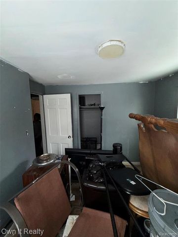 10868 Nottingham Road, Detroit, MI 48224