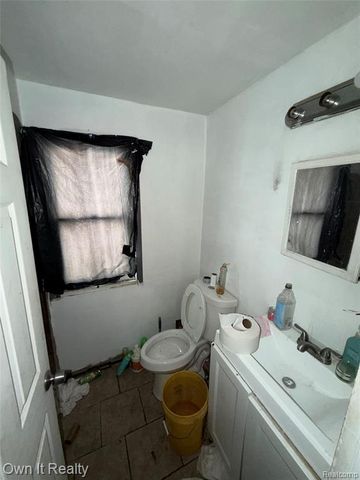 10868 Nottingham Road, Detroit, MI 48224