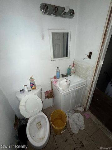 10868 Nottingham Road, Detroit, MI 48224