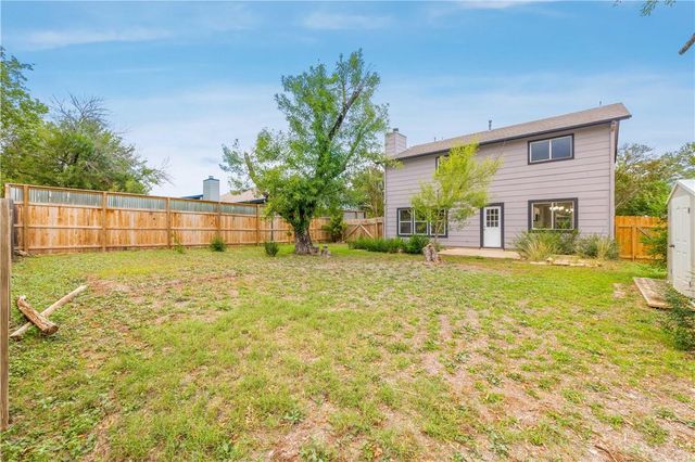 3901 Skipton DR, Austin, TX 78727