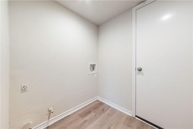 3901 Skipton DR, Austin, TX 78727