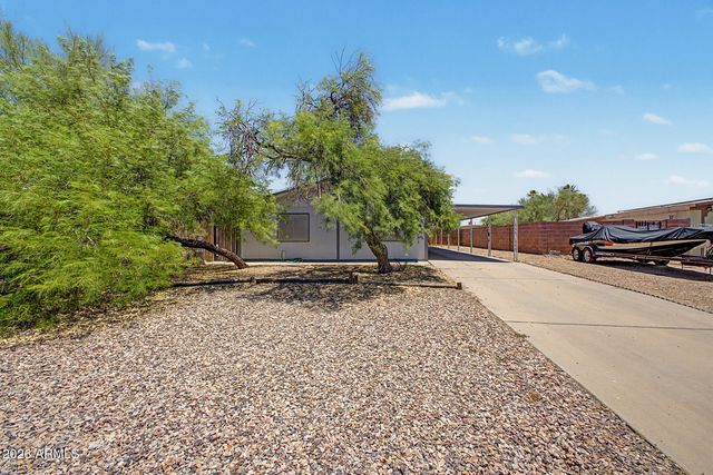 1343 S LAWSON Drive, Apache Junction, AZ 85120