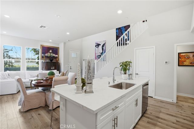 184 Alienta Lane, Rancho Mission Viejo, CA 92694