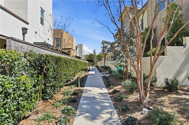 184 Alienta Lane, Rancho Mission Viejo, CA 92694