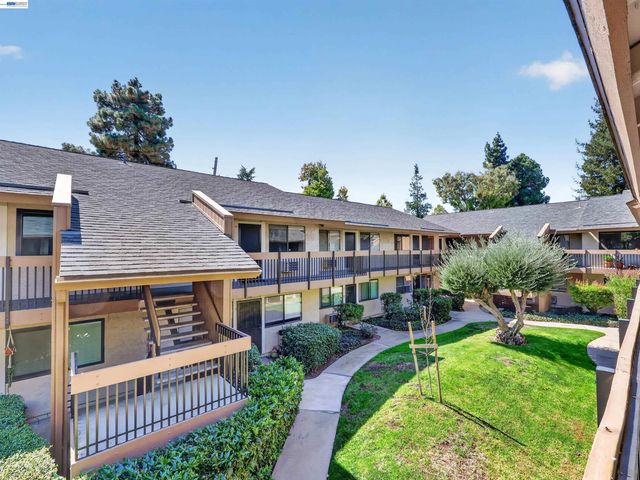185 Union Ave 14, Campbell, CA 95008