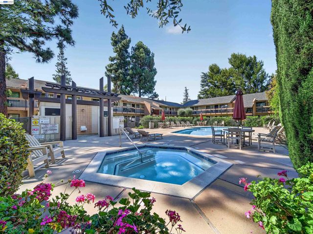 185 Union Ave 14, Campbell, CA 95008