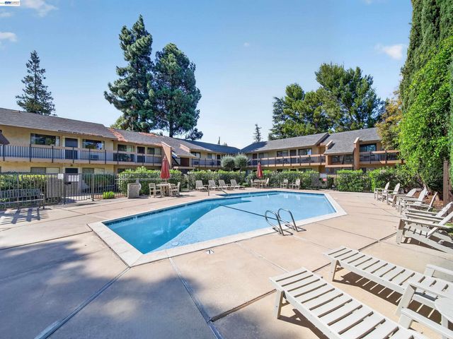 185 Union Ave 14, Campbell, CA 95008