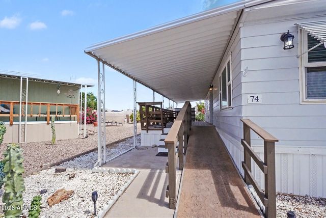 301 S SIGNAL BUTTE Road 74, Apache Junction, AZ 85120