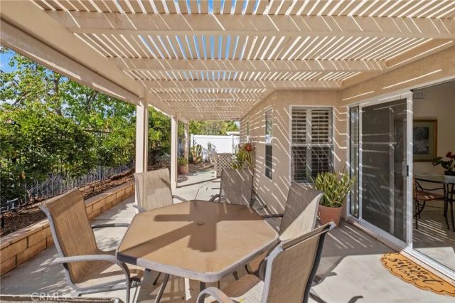 40288 Via Aguadulce, Murrieta, CA 92562