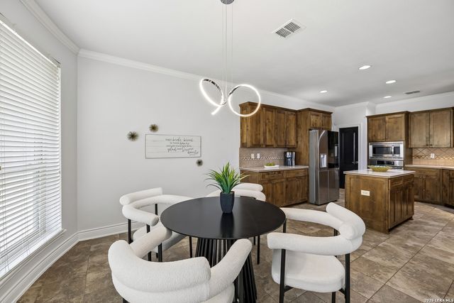 13326 WIND RDG, Helotes, TX 78023