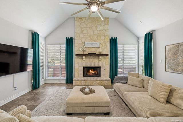 13326 WIND RDG, Helotes, TX 78023