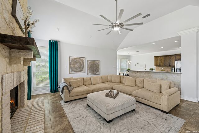 13326 WIND RDG, Helotes, TX 78023