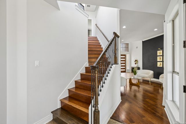 13326 WIND RDG, Helotes, TX 78023