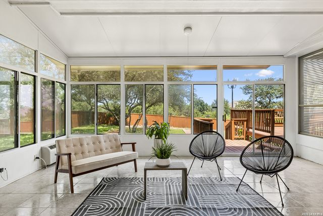 13326 WIND RDG, Helotes, TX 78023
