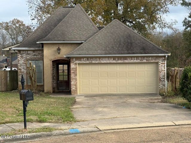 144 Oakleigh Drive, Clinton, MS 39056
