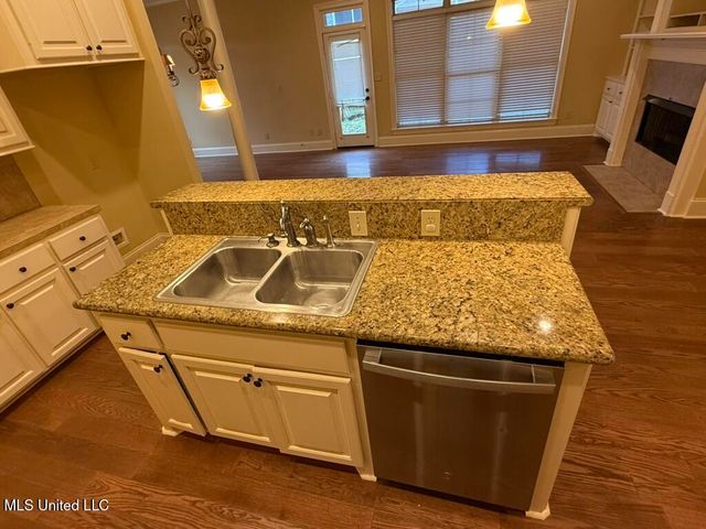 144 Oakleigh Drive, Clinton, MS 39056