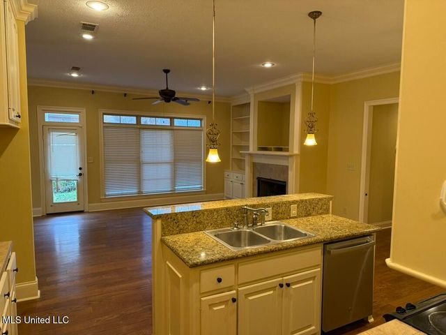 144 Oakleigh Drive, Clinton, MS 39056