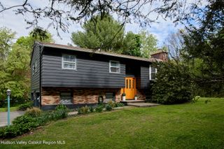 3 Tiiu Drive, New Paltz, NY 12561