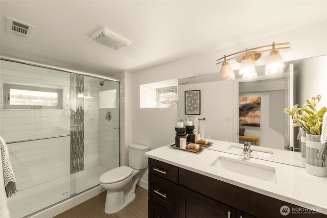 3016 50th Avenue SW, Seattle, WA 98116