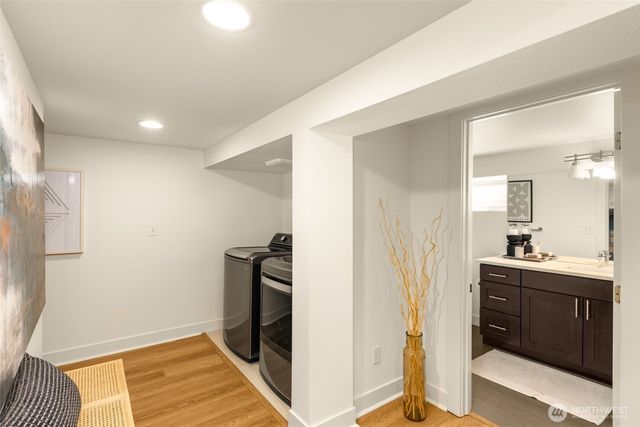3016 50th Avenue SW, Seattle, WA 98116