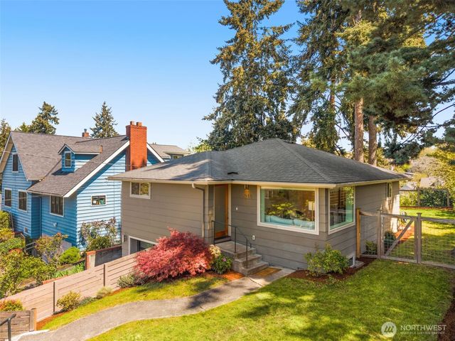 3016 50th Avenue SW, Seattle, WA 98116