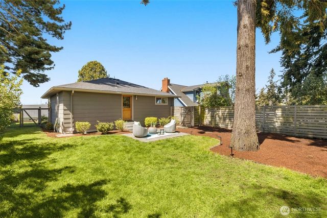 3016 50th Avenue SW, Seattle, WA 98116