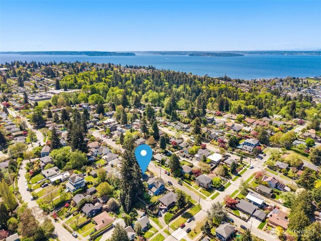 3016 50th Avenue SW, Seattle, WA 98116