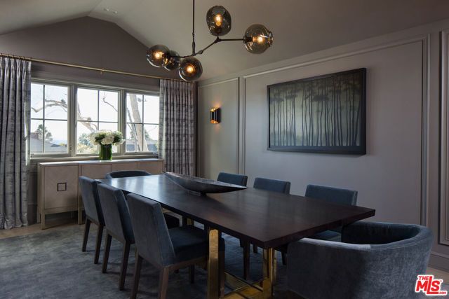 14939 La Cumbre Drive, Pacific Palisades (los Angeles), CA 90272