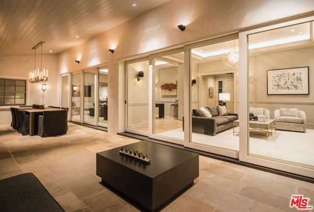 14939 La Cumbre Drive, Pacific Palisades (los Angeles), CA 90272