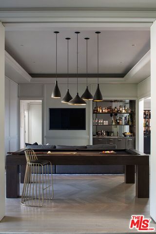 14939 La Cumbre Drive, Pacific Palisades (los Angeles), CA 90272