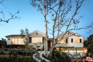 14939 La Cumbre Drive, Pacific Palisades (los Angeles), CA 90272