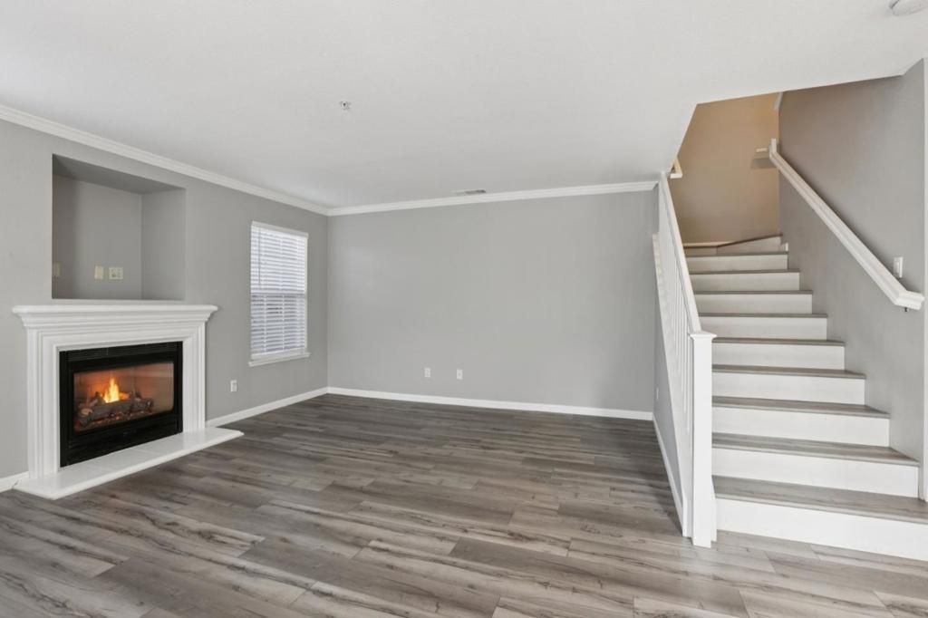 Image 11 of property listing at 2159 Walsingham Court 62, Tracy, CA 95376