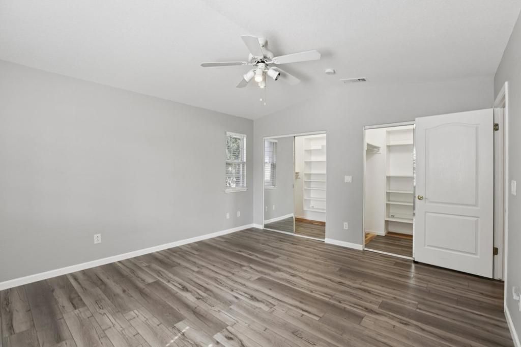 Image 12 of property listing at 2159 Walsingham Court 62, Tracy, CA 95376