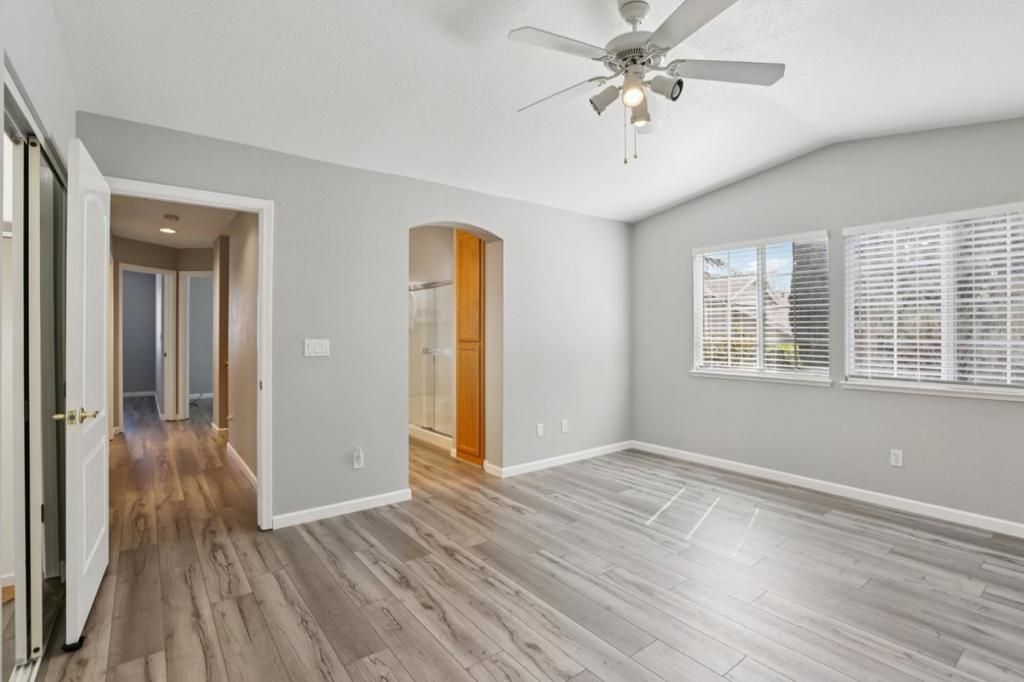 Image 15 of property listing at 2159 Walsingham Court 62, Tracy, CA 95376