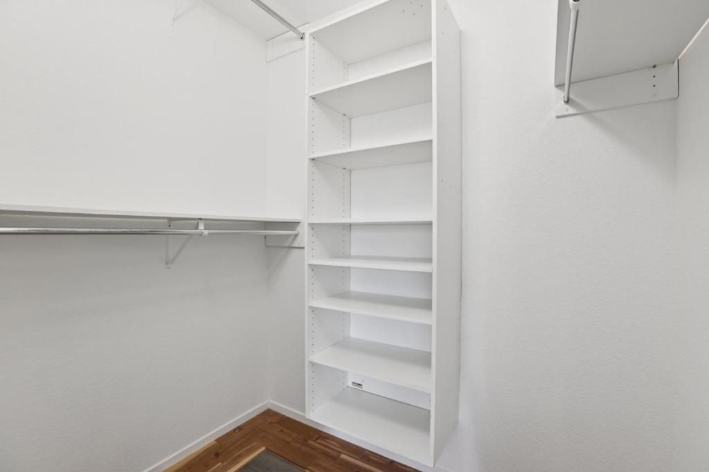 Image 19 of property listing at 2159 Walsingham Court 62, Tracy, CA 95376