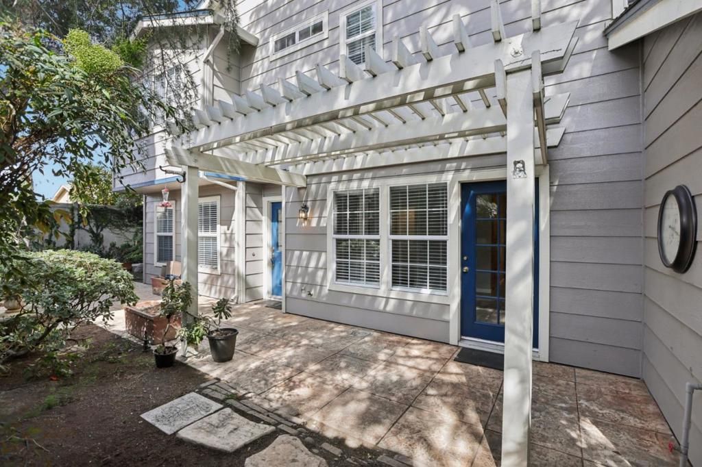 Image 35 of property listing at 2159 Walsingham Court 62, Tracy, CA 95376