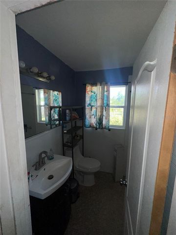 111 PALM AVENUE E, Nokomis, FL 34275