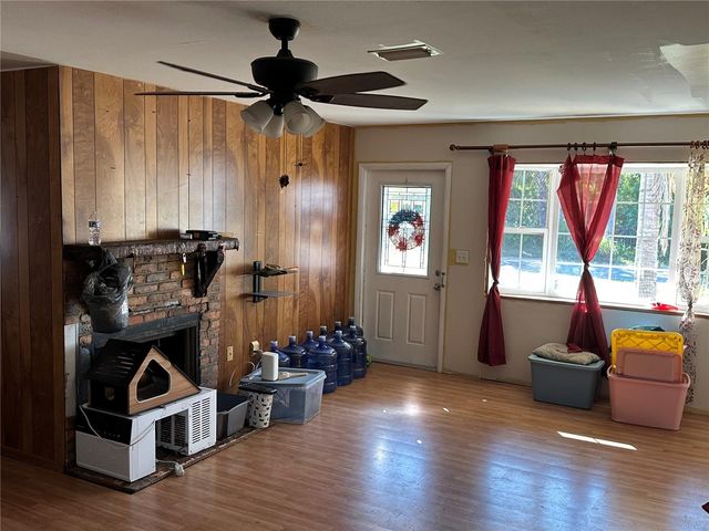 111 PALM AVENUE E, Nokomis, FL 34275