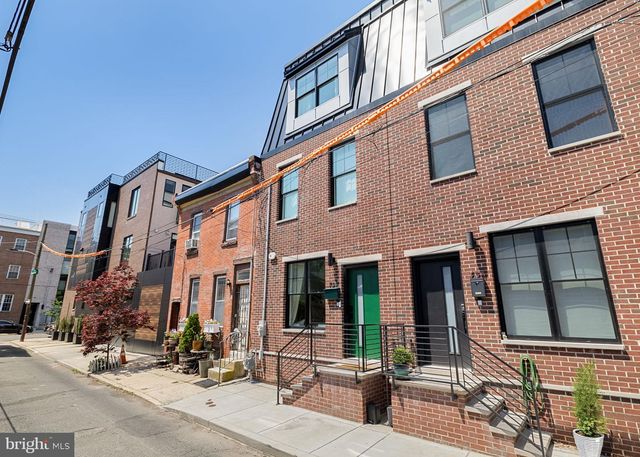726 S CHADWICK ST, Philadelphia, PA 19146