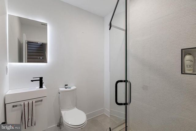 726 S CHADWICK ST, Philadelphia, PA 19146
