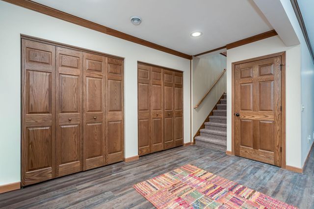 200 Foxfire Drive, Mankato, MN 56001